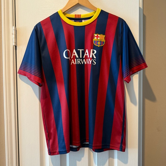 Official Messi Barcelona FCB Soccer Futball Jersey - Qatar Airways- Red and Blue - Picture 2 of 10